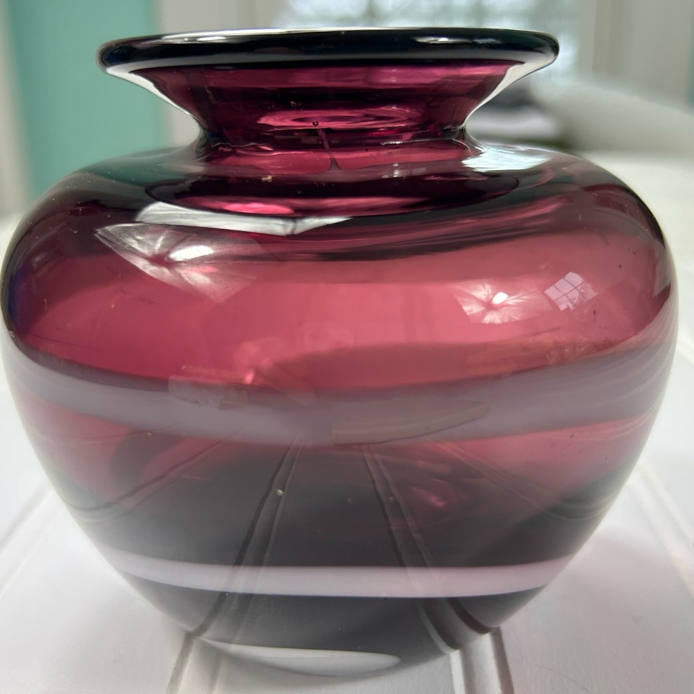 Murano Style Glass Vase Purple White Swirl Flat Top Polished Bottom 4x5